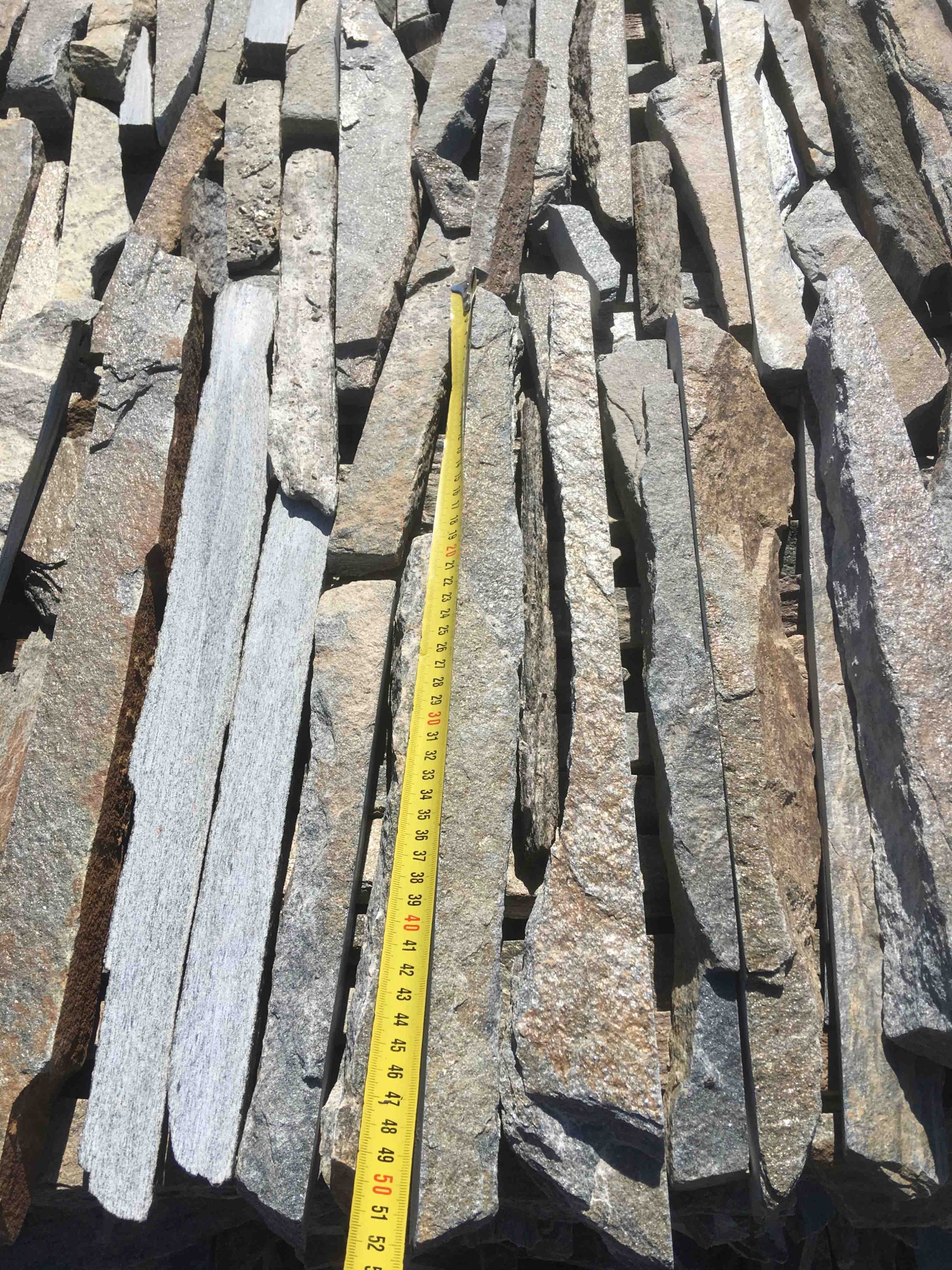 Горбушка златолит мультиколор для облицовки купить в Миассе