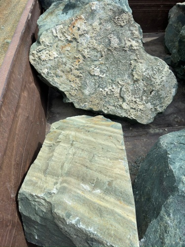 Ландшафтные глыбы зелёные 200-500 килограмм купить в Миассе