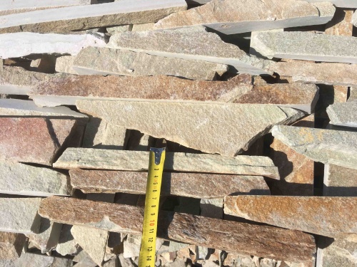 Горбушка златолит золотистый для облицовки купить в Миассе