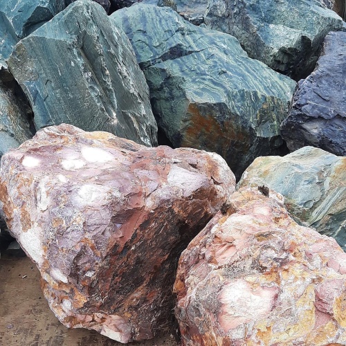 Ландшафтные глыбы красно-фиолетовые 200-1000 килограмм купить в Миассе