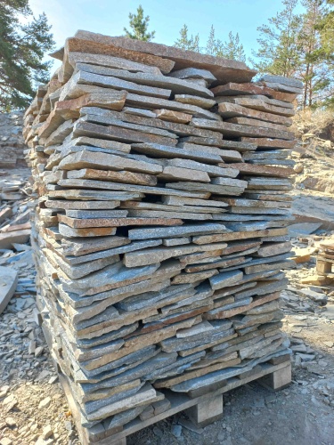 Плитняк златолит серебристый для цоколя, отмостки купить в Миассе