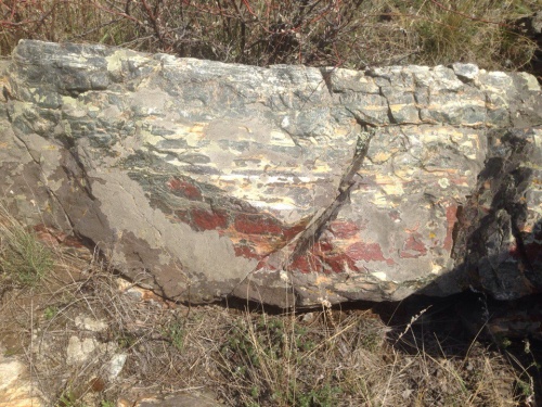 Гигантские зелёные валуны для ландшафтного дизайна весом более 5 тонн купить в Миассе