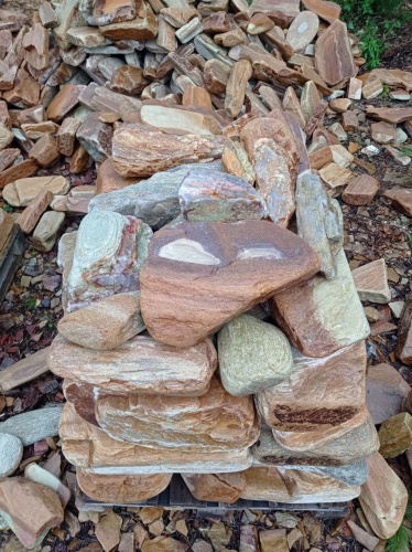 Златолит жёлтый, жёлто-зелёный глыбки и валуны для ланшафтного дизайна купить в Миассе