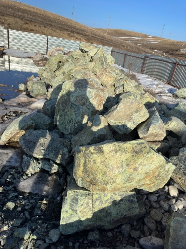 Камни для ландшафтного дизайна зелёные 10-60 килограмм купить в Миассе
