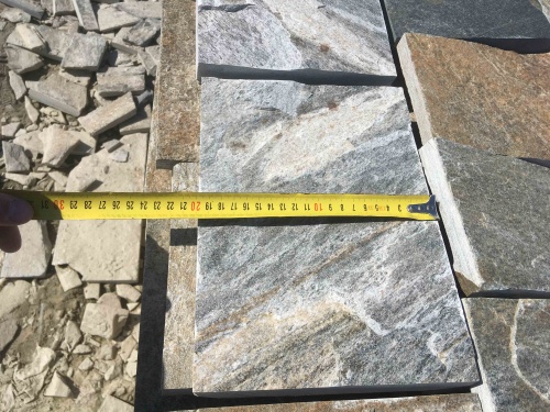 Плитка пилёная златолит Уральский для цоколя, отмостки купить в Миассе