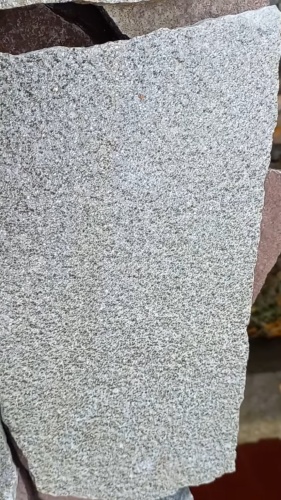 Плитняк златолит серебристый для цоколя, отмостки купить в Миассе