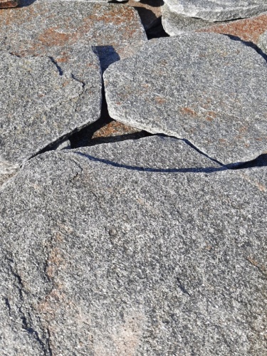 Златолит серебристый галтованный для цоколя купить в Миассе