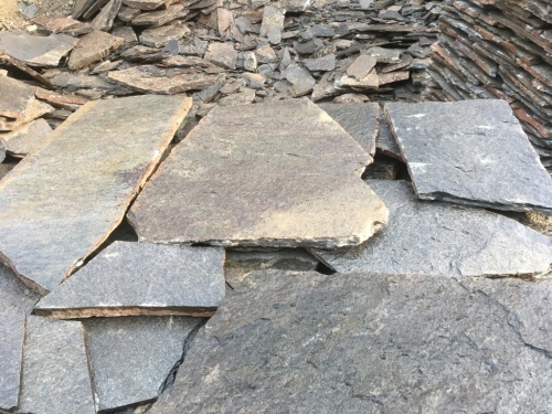 Серицит для облицовки фасада купить в Миассе